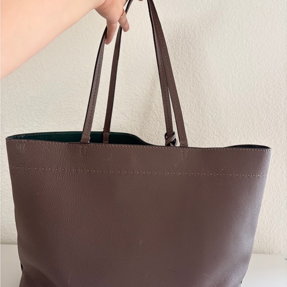 Authentic Tory Burch McGraw Tassel Leather Tote in Brown - Picture 3 of 11